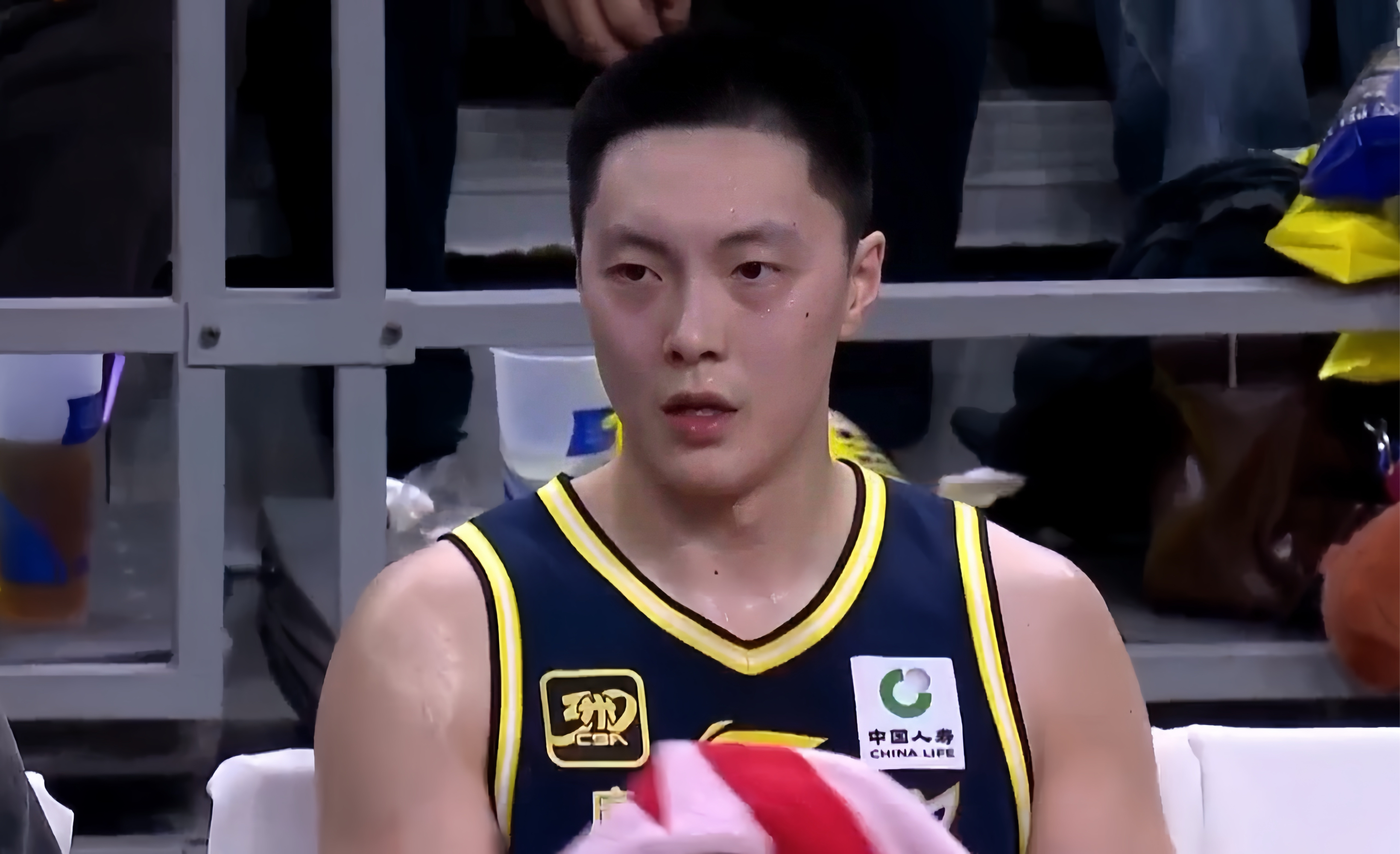 欧篮联转会期再迎强敌,广东宏远状态回暖,主帅态度——赛场秩序良好,临场指挥获称赞的简单介绍-爱游戏